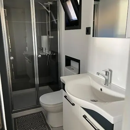 Tiny House Valley ホテル ムーラ