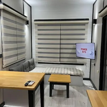 Tiny House Valley ホテル ムーラ